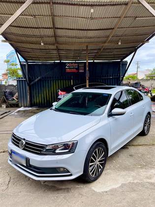VOLKSWAGEN JETTA 2.0 TSI HIGHLINE 211CV GASOLINA 4P TIPTRONIC